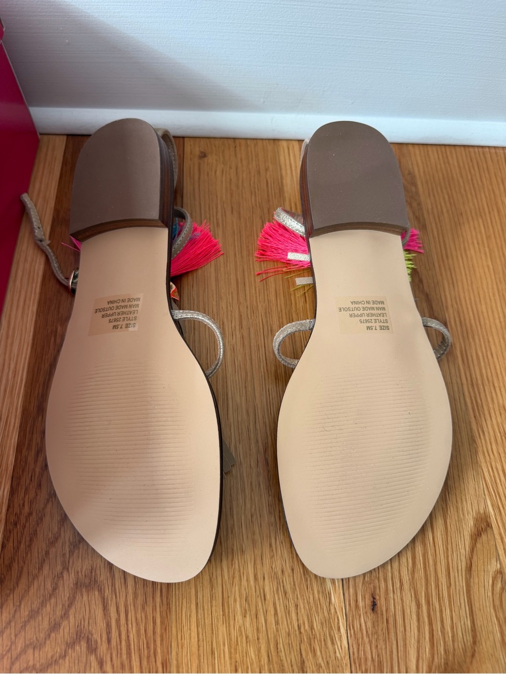 Lilly Pulitzer Metallic Sandal - Picture 3 of 4